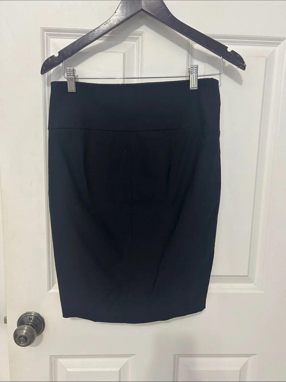 A Pea in the Pod Maternity Black Pencil Skirt Size XS - Picture 2 of 4